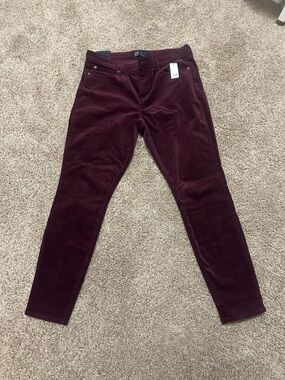 GAP Women’s Skinny Corduroy Pants in Burgundy Size 12 NWT